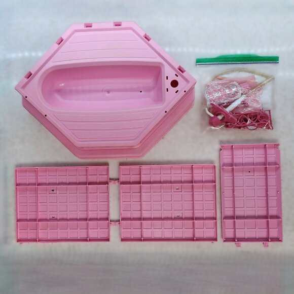 Barbie Sweet Roses Beauty Bath & Shower Kit - Picture 7 of 11